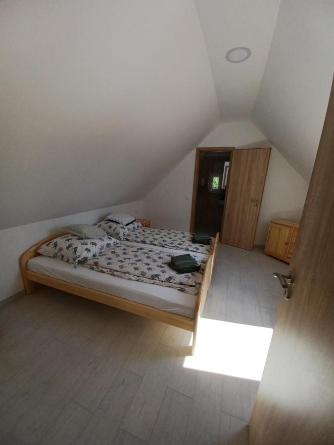 Fazekas Vendeghaz Hotel Balatonkeresztúr Екстериор снимка